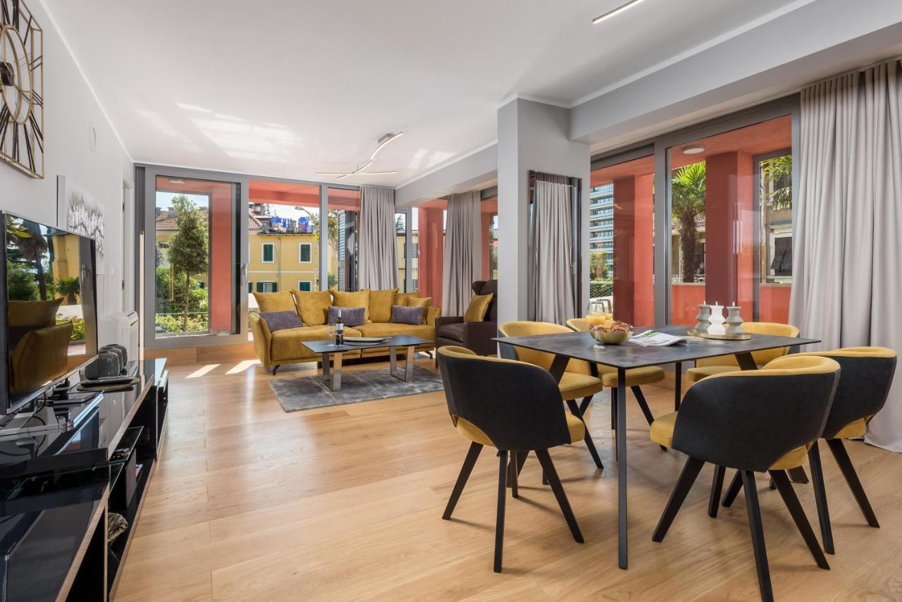 אופטיה Luxury City Center Apartment -50M To The Sea מראה חיצוני תמונה