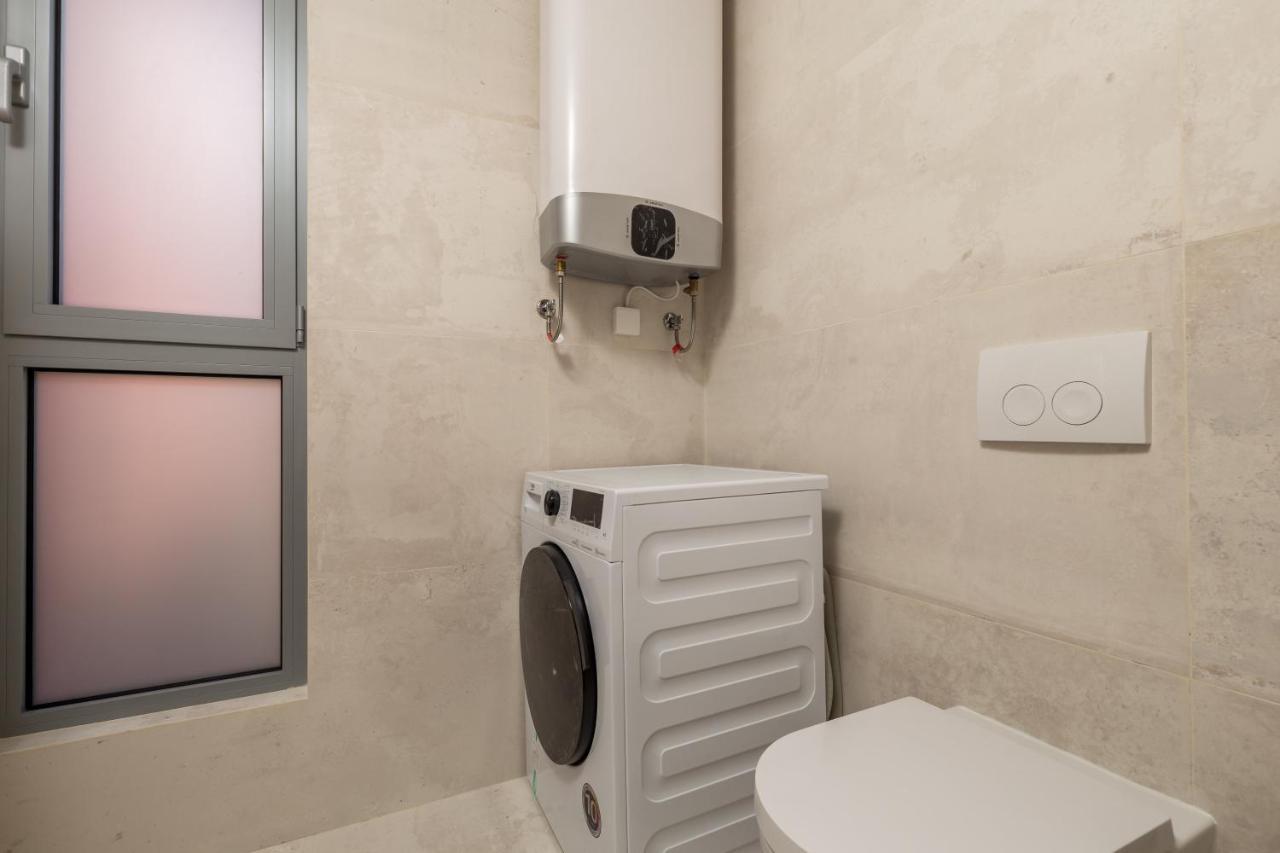 אופטיה Luxury City Center Apartment -50M To The Sea מראה חיצוני תמונה